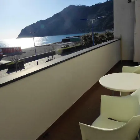 House Little Boat By World